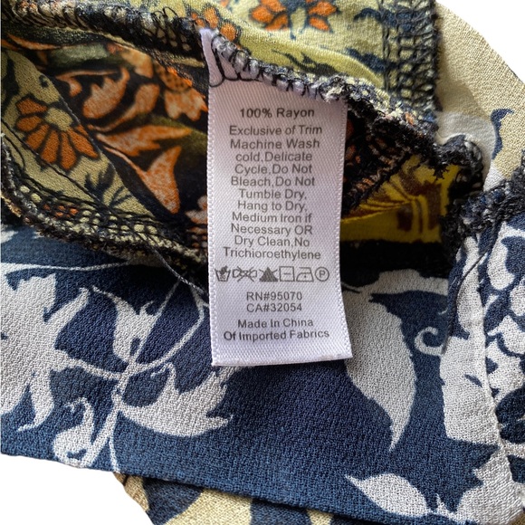 Weston Paisley Patchwork Crop Top Bohemian Womens XS - Picture 5 of 5